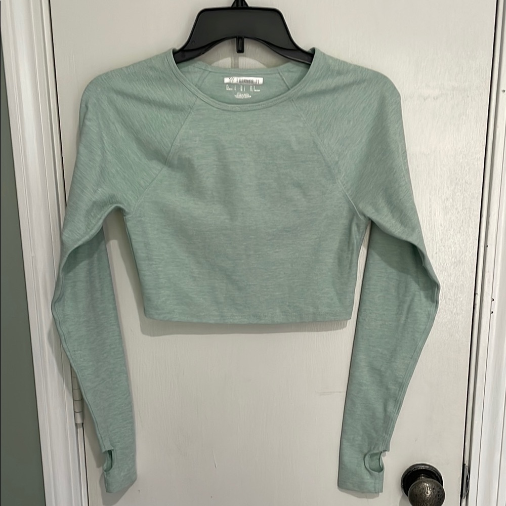 Forever 21. Mint Green Long Sleeve athletic Crop Top